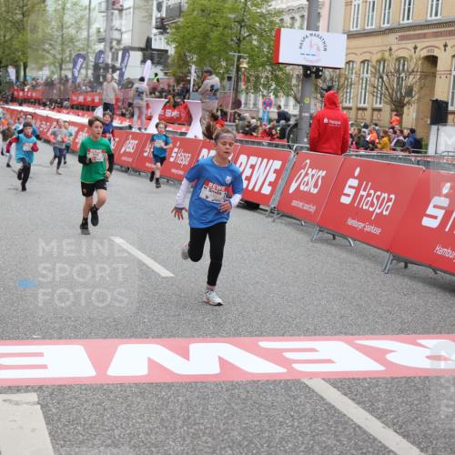 25.04.2026 - Das Zehntel Strokosch-Dieckow http://msf.ph/oto/9624186 25.04.2026 10:54:45 Ziel 5234, 5424, 5558, 5564, 5683, 5713, 5906, 6060, 6106, 6213, 6364, 6623, 7191, 7194, 7233, 7253, 7697, 7940 meine-sportfotos.de