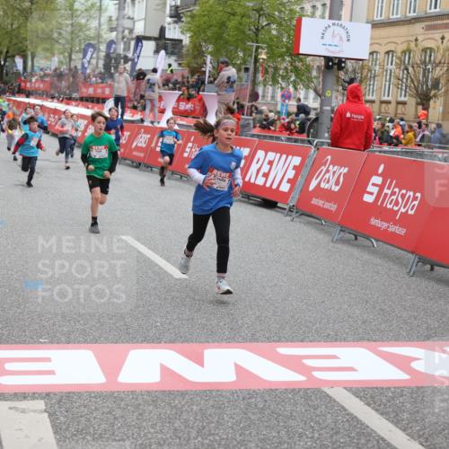 25.04.2026 - Das Zehntel Strokosch-Dieckow http://msf.ph/oto/9624205 25.04.2026 10:54:45 Ziel 5234, 5424, 5558, 5564, 5683, 5713, 5906, 6060, 6106, 6213, 6364, 6623, 7191, 7194, 7233, 7253, 7697, 7940 meine-sportfotos.de