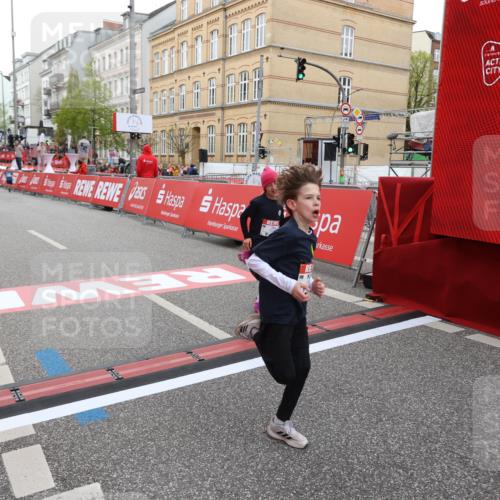 25.04.2026 - Das Zehntel Strokosch-Dieckow http://msf.ph/oto/9624328 25.04.2026 10:54:43 Ziel 5424, 5558, 5564, 5683, 5713, 5795, 5906, 6060, 6106, 6213, 7191, 7194, 7233, 7253, 7697 meine-sportfotos.de