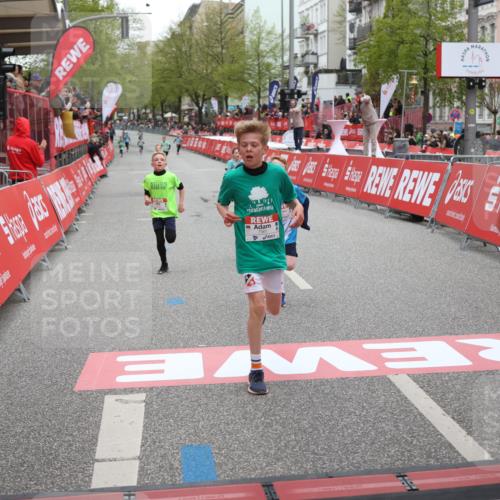 25.04.2026 - Das Zehntel Strokosch-Dieckow http://msf.ph/oto/9624359 25.04.2026 10:47:58 Ziel 7159, 7412, 7742, 7961 meine-sportfotos.de