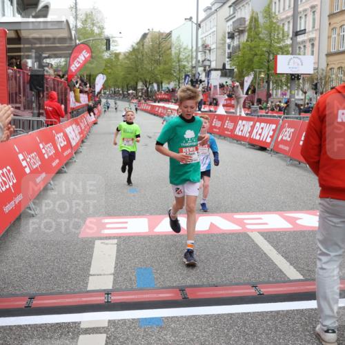 25.04.2026 - Das Zehntel Strokosch-Dieckow http://msf.ph/oto/9624368 25.04.2026 10:47:58 Ziel 7159, 7412, 7742, 7961 meine-sportfotos.de