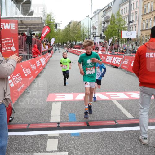 25.04.2026 - Das Zehntel Strokosch-Dieckow http://msf.ph/oto/9624391 25.04.2026 10:47:58 Ziel 7159, 7412, 7742, 7961 meine-sportfotos.de