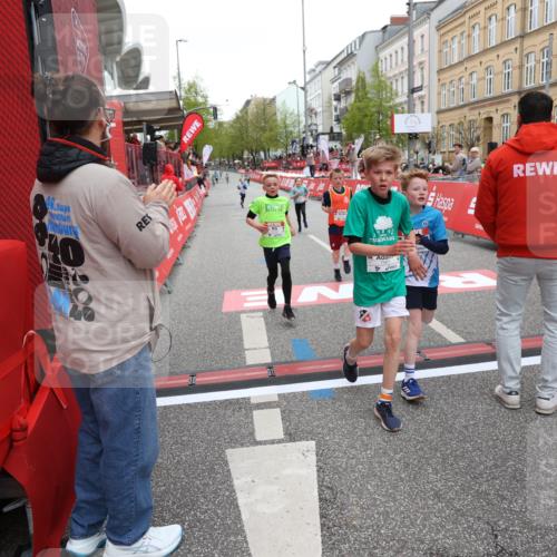 25.04.2026 - Das Zehntel Strokosch-Dieckow http://msf.ph/oto/9624431 25.04.2026 10:47:59 Ziel 7159, 7412, 7612, 7742, 7961 meine-sportfotos.de