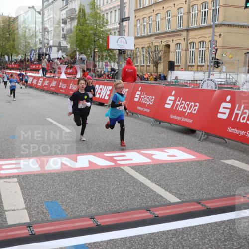 25.04.2026 - Das Zehntel Strokosch-Dieckow http://msf.ph/oto/9624457 25.04.2026 10:54:41 Ziel 5030, 5173, 5424, 5558, 5564, 5683, 5795, 6060, 6106, 6213, 7191, 7194, 7233, 7243, 7253, 7387, 7697 meine-sportfotos.de