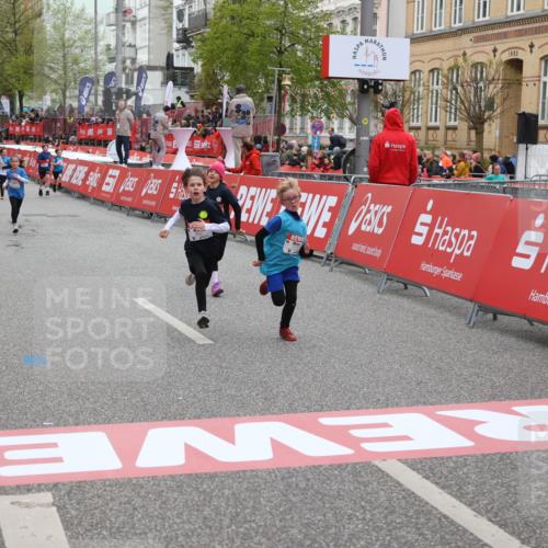 25.04.2026 - Das Zehntel Strokosch-Dieckow http://msf.ph/oto/9624497 25.04.2026 10:54:41 Ziel 5030, 5173, 5424, 5558, 5564, 5683, 5795, 6060, 6106, 6213, 7191, 7194, 7233, 7243, 7253, 7387, 7697 meine-sportfotos.de