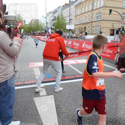 25.04.2026 - Das Zehntel Strokosch-Dieckow http://msf.ph/oto/9624527 25.04.2026 10:48:01 Ziel 7159, 7412, 7612, 7742, 7961 meine-sportfotos.de