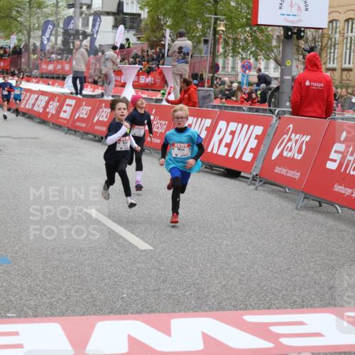 25.04.2026 - Das Zehntel Strokosch-Dieckow http://msf.ph/oto/9624542 25.04.2026 10:54:41 Ziel 5030, 5173, 5424, 5558, 5564, 5683, 5795, 6060, 6106, 6213, 7191, 7194, 7233, 7243, 7253, 7387, 7697 meine-sportfotos.de