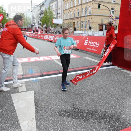 25.04.2026 - Das Zehntel Strokosch-Dieckow http://msf.ph/oto/9624589 25.04.2026 10:48:02 Ziel 7159, 7412, 7612, 7709, 7742, 7961 meine-sportfotos.de