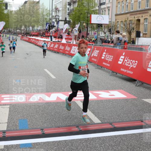 25.04.2026 - Das Zehntel Strokosch-Dieckow http://msf.ph/oto/9624607 25.04.2026 10:48:08 Ziel 6062, 7709 meine-sportfotos.de
