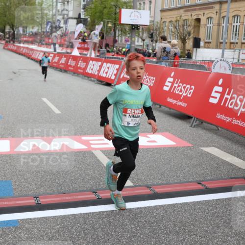 25.04.2026 - Das Zehntel Strokosch-Dieckow http://msf.ph/oto/9624620 25.04.2026 10:48:08 Ziel 6062, 7709 meine-sportfotos.de