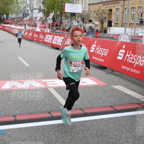 25.04.2026 - Das Zehntel Strokosch-Dieckow http://msf.ph/oto/9624631 25.04.2026 10:48:08 Ziel 6062, 7709 meine-sportfotos.de