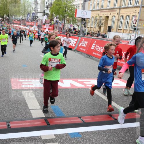 25.04.2026 - Das Zehntel Strokosch-Dieckow http://msf.ph/oto/9624708 25.04.2026 10:59:36 Ziel 5015, 5073, 5266, 5315, 5320, 5485, 5496, 5629, 5666, 5676, 5824, 6105, 6114, 6298, 6304, 6308, 6370, 6377, 6400, 6471, 6478, 6484, 6727, 6932, 6961, 7055, 7297, 7647, 7653, 7659, 7790, 7887, 7901, 10162 meine-sportfotos.de