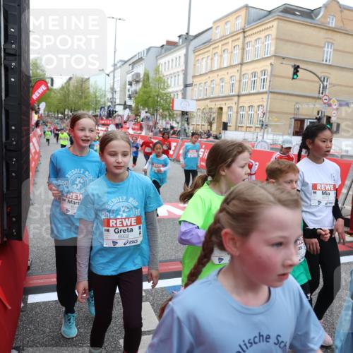 25.04.2026 - Das Zehntel Strokosch-Dieckow http://msf.ph/oto/9624758 25.04.2026 10:59:34 Ziel 5068, 5073, 5266, 5315, 5320, 5485, 5496, 5666, 5676, 5824, 6105, 6114, 6298, 6304, 6308, 6370, 6377, 6400, 6471, 6478, 6484, 6647, 6727, 6730, 6878, 6932, 6961, 7297, 7647, 7653, 7659, 7790, 7887, 7901, 10162 meine-sportfotos.de