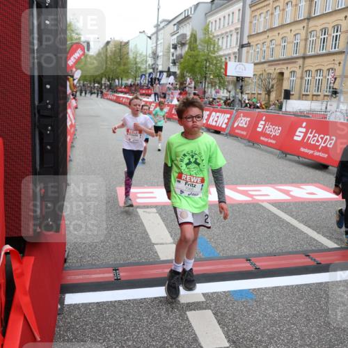 25.04.2026 - Das Zehntel Strokosch-Dieckow http://msf.ph/oto/9624764 25.04.2026 10:53:00 Ziel 5009, 5176, 5241, 5569, 6009, 6087, 6752, 6766, 6869, 7110, 7142, 7162, 7305, 7628, 7675, 7749 meine-sportfotos.de