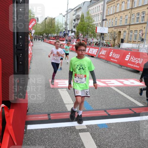 25.04.2026 - Das Zehntel Strokosch-Dieckow http://msf.ph/oto/9624777 25.04.2026 10:53:00 Ziel 5009, 5176, 5241, 5569, 6009, 6087, 6752, 6766, 6869, 7110, 7142, 7162, 7305, 7628, 7675, 7749 meine-sportfotos.de