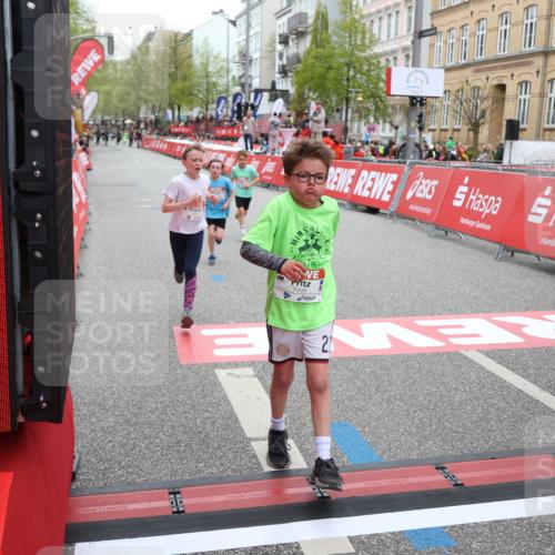 25.04.2026 - Das Zehntel Strokosch-Dieckow http://msf.ph/oto/9624801 25.04.2026 10:53:00 Ziel 5009, 5176, 5241, 5569, 6009, 6087, 6752, 6766, 6869, 7110, 7142, 7162, 7305, 7628, 7675, 7749 meine-sportfotos.de