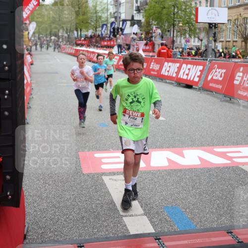 25.04.2026 - Das Zehntel Strokosch-Dieckow http://msf.ph/oto/9624842 25.04.2026 10:53:00 Ziel 5009, 5176, 5241, 5569, 6009, 6087, 6752, 6766, 6869, 7110, 7142, 7162, 7305, 7628, 7675, 7749 meine-sportfotos.de