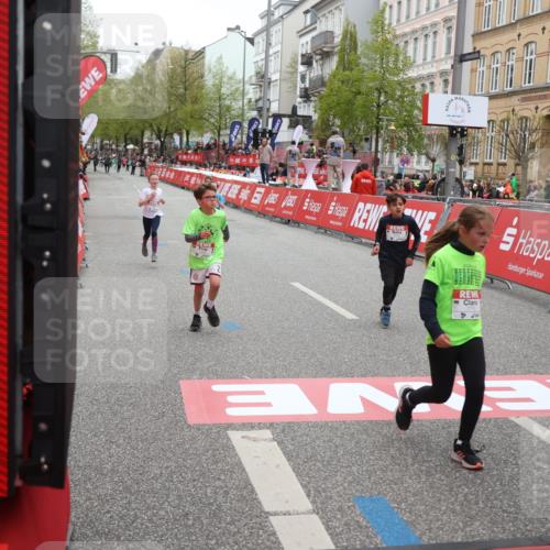 25.04.2026 - Das Zehntel Strokosch-Dieckow http://msf.ph/oto/9624855 25.04.2026 10:52:58 Ziel 5009, 5176, 5241, 5569, 6087, 6142, 6752, 6766, 7110, 7142, 7305, 7436, 7628, 7675, 8042 meine-sportfotos.de