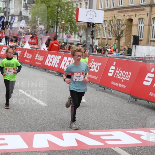 25.04.2026 - Das Zehntel Strokosch-Dieckow http://msf.ph/oto/9625022 25.04.2026 10:52:56 Ziel 5176, 6087, 6142, 6352, 6752, 7110, 7142, 7436, 7628, 7675, 8042 meine-sportfotos.de