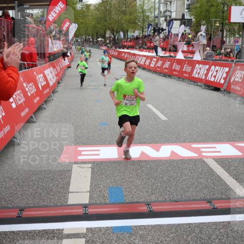 25.04.2026 - Das Zehntel Strokosch-Dieckow http://msf.ph/oto/9625023 25.04.2026 10:48:30 Ziel 5295, 5508 meine-sportfotos.de