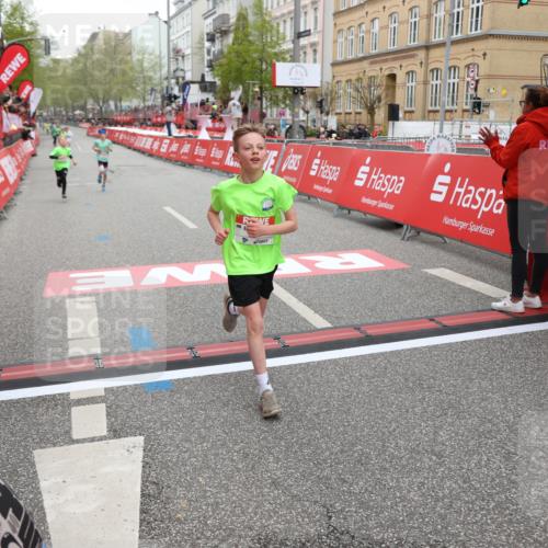 25.04.2026 - Das Zehntel Strokosch-Dieckow http://msf.ph/oto/9625097 25.04.2026 10:48:31 Ziel 5295, 5508, 7122 meine-sportfotos.de