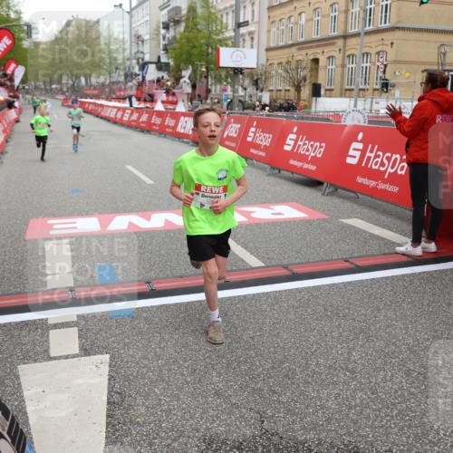 25.04.2026 - Das Zehntel Strokosch-Dieckow http://msf.ph/oto/9625108 25.04.2026 10:48:31 Ziel 5295, 5508, 7122 meine-sportfotos.de