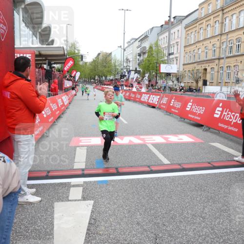 25.04.2026 - Das Zehntel Strokosch-Dieckow http://msf.ph/oto/9625118 25.04.2026 10:48:33 Ziel 5295, 5508, 6092, 7122 meine-sportfotos.de