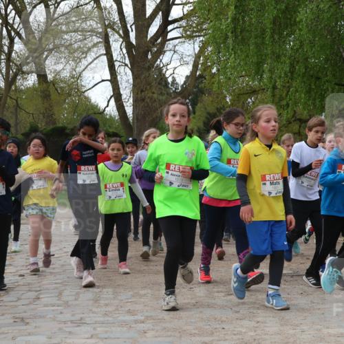 25.04.2026 - Das Zehntel Zöllner http://msf.ph/oto/9625222 25.04.2026 07:44:14 Laufen 2124, 1863, 1513, 1951 meine-sportfotos.de