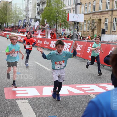 25.04.2026 - Das Zehntel Strokosch-Dieckow http://msf.ph/oto/9625243 25.04.2026 10:52:53 Ziel 5733, 6087, 6100, 6142, 6352, 6357, 6752, 7436, 7675, 8015, 8042 meine-sportfotos.de
