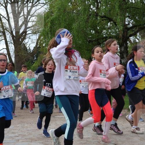 25.04.2026 - Das Zehntel Zöllner http://msf.ph/oto/9625356 25.04.2026 07:44:25 Laufen 19, 3918, 3928, 3638 meine-sportfotos.de