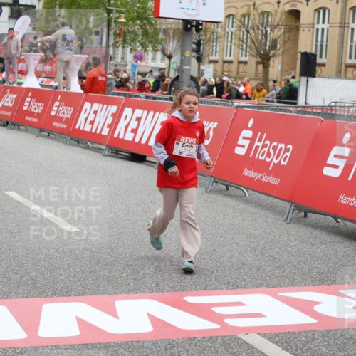 25.04.2026 - Das Zehntel Strokosch-Dieckow http://msf.ph/oto/9625429 25.04.2026 10:52:51 Ziel 5067, 5733, 6100, 6142, 6352, 6357, 7436, 7734, 7758, 8015, 8042 meine-sportfotos.de