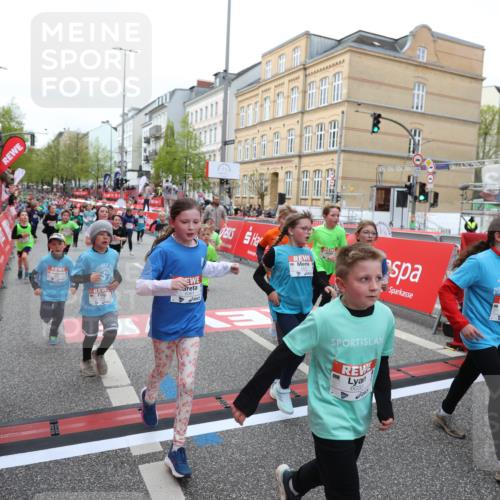 25.04.2026 - Das Zehntel Strokosch-Dieckow http://msf.ph/oto/9625434 25.04.2026 10:59:21 Ziel 5166, 5341, 5373, 5392, 5499, 5680, 5691, 5694, 5750, 5801, 5822, 5938, 5987, 5996, 6033, 6199, 6319, 6351, 6361, 6538, 6590, 6786, 6809, 6810, 6921, 6930, 7042, 7049, 7062, 7230, 7236, 7294, 7613, 7868 meine-sportfotos.de
