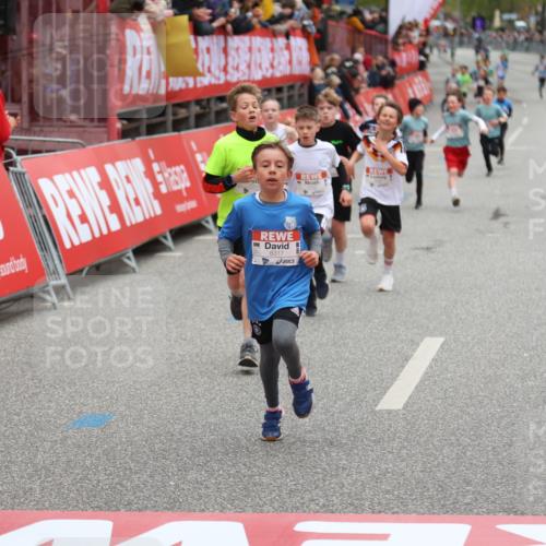 25.04.2026 - Das Zehntel Strokosch-Dieckow http://msf.ph/oto/9625449 25.04.2026 10:48:49 Ziel 5293, 5921, 6317 meine-sportfotos.de