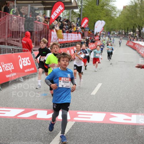 25.04.2026 - Das Zehntel Strokosch-Dieckow http://msf.ph/oto/9625504 25.04.2026 10:48:51 Ziel 5103, 5293, 5502, 5921, 6317, 6971, 7239, 7624, 8052, 8062 meine-sportfotos.de