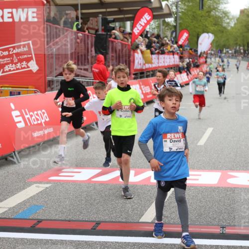 25.04.2026 - Das Zehntel Strokosch-Dieckow http://msf.ph/oto/9625529 25.04.2026 10:48:51 Ziel 5103, 5293, 5502, 5921, 6317, 6971, 7239, 7624, 8052, 8062 meine-sportfotos.de