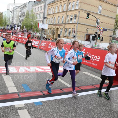 25.04.2026 - Das Zehntel Strokosch-Dieckow http://msf.ph/oto/9625627 25.04.2026 10:52:47 Ziel 5067, 5733, 6064, 6100, 6250, 6357, 6426, 7252, 7734, 7758, 7897, 8015, 8044, 8050 meine-sportfotos.de
