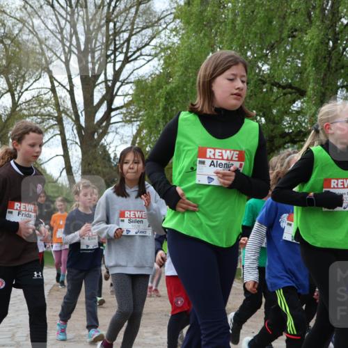 25.04.2026 - Das Zehntel Zöllner http://msf.ph/oto/9625640 25.04.2026 07:44:42 Laufen 3702, 1626, 33, 1986 meine-sportfotos.de