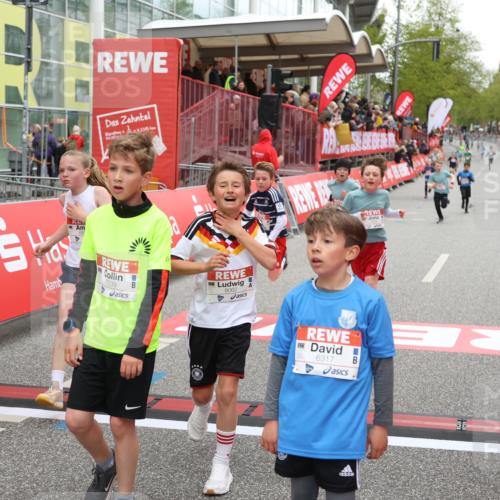 25.04.2026 - Das Zehntel Strokosch-Dieckow http://msf.ph/oto/9625642 25.04.2026 10:48:53 Ziel 5103, 5502, 5921, 6317, 6971, 7239, 7604, 7624, 8052, 8062 meine-sportfotos.de