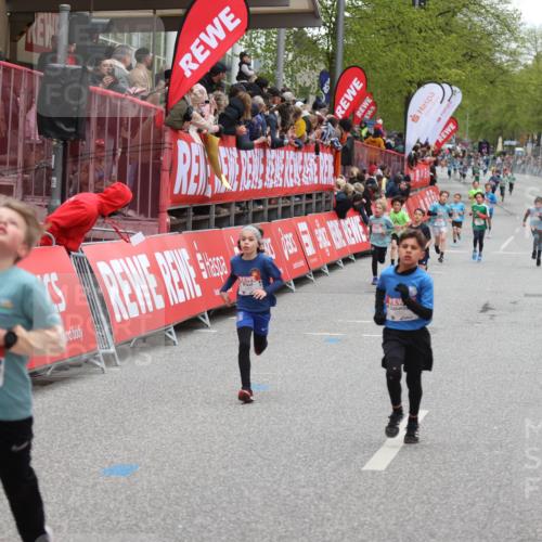 25.04.2026 - Das Zehntel Strokosch-Dieckow http://msf.ph/oto/9625723 25.04.2026 10:48:57 Ziel 5103, 5454, 5502, 6317, 6323, 6971, 7239, 7588, 7604, 7624, 8052, 8062 meine-sportfotos.de