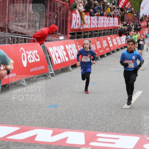 25.04.2026 - Das Zehntel Strokosch-Dieckow http://msf.ph/oto/9625748 25.04.2026 10:48:57 Ziel 5103, 5454, 5502, 6317, 6323, 6971, 7239, 7588, 7604, 7624, 8052, 8062 meine-sportfotos.de