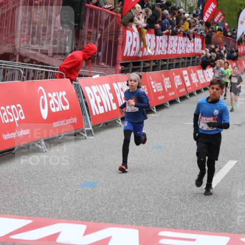 25.04.2026 - Das Zehntel Strokosch-Dieckow http://msf.ph/oto/9625765 25.04.2026 10:48:58 Ziel 5103, 5454, 5502, 6323, 6971, 7239, 7588, 7604, 7624, 8052, 8062 meine-sportfotos.de