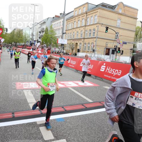 25.04.2026 - Das Zehntel Strokosch-Dieckow http://msf.ph/oto/9625812 25.04.2026 10:52:45 Ziel 5067, 5733, 6064, 6100, 6136, 6250, 6426, 7252, 7603, 7734, 7758, 7897, 7957, 7963, 8044, 8050 meine-sportfotos.de