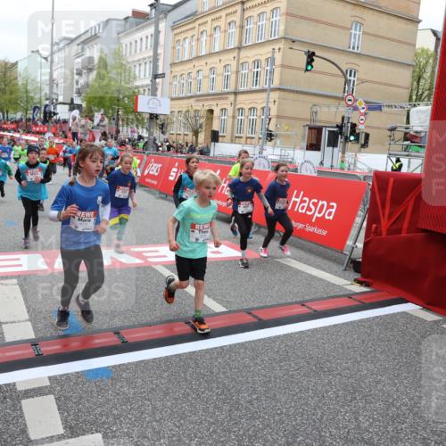 25.04.2026 - Das Zehntel Strokosch-Dieckow http://msf.ph/oto/9625858 25.04.2026 10:59:17 Ziel 5212, 5341, 5373, 5532, 5556, 5680, 5691, 5694, 5731, 5750, 5757, 5850, 5862, 5938, 5987, 6033, 6319, 6347, 6356, 6367, 6723, 6809, 6843, 6860, 7144, 7230, 7236, 7356, 7520, 7613, 7868 meine-sportfotos.de