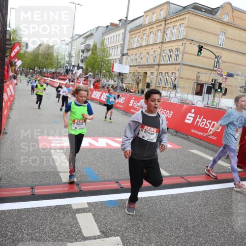 25.04.2026 - Das Zehntel Strokosch-Dieckow http://msf.ph/oto/9625874 25.04.2026 10:52:45 Ziel 5067, 5733, 6064, 6100, 6136, 6250, 6426, 7252, 7603, 7734, 7758, 7897, 7957, 7963, 8044, 8050 meine-sportfotos.de