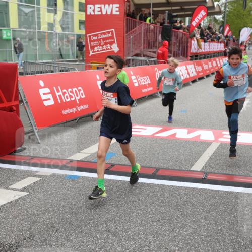25.04.2026 - Das Zehntel Strokosch-Dieckow http://msf.ph/oto/9625979 25.04.2026 10:49:04 Ziel 5454, 6323, 6685, 6889, 7315, 7549, 7696 meine-sportfotos.de