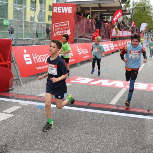 25.04.2026 - Das Zehntel Strokosch-Dieckow http://msf.ph/oto/9626001 25.04.2026 10:49:04 Ziel 5454, 6323, 6685, 6889, 7315, 7549, 7696 meine-sportfotos.de
