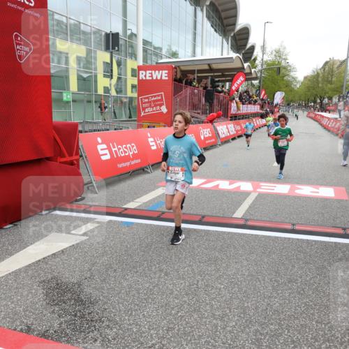 25.04.2026 - Das Zehntel Strokosch-Dieckow http://msf.ph/oto/9626125 25.04.2026 10:49:06 Ziel 5905, 6685, 6889, 7315, 7549, 7696 meine-sportfotos.de