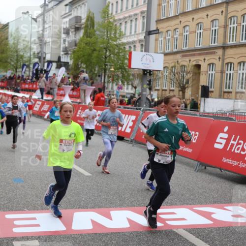 25.04.2026 - Das Zehntel Strokosch-Dieckow http://msf.ph/oto/9626139 25.04.2026 10:52:42 Ziel 6064, 6078, 6136, 6250, 6424, 6426, 7252, 7603, 7700, 7721, 7897, 7957, 7963, 8044, 8050 meine-sportfotos.de