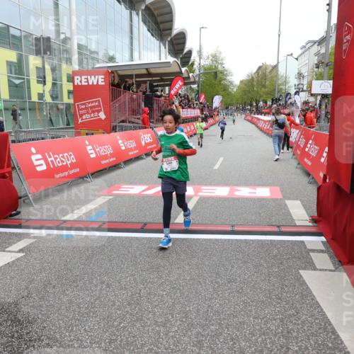 25.04.2026 - Das Zehntel Strokosch-Dieckow http://msf.ph/oto/9626207 25.04.2026 10:49:08 Ziel 5905, 6685, 6889, 6906, 7315, 7549, 7696, 7738 meine-sportfotos.de