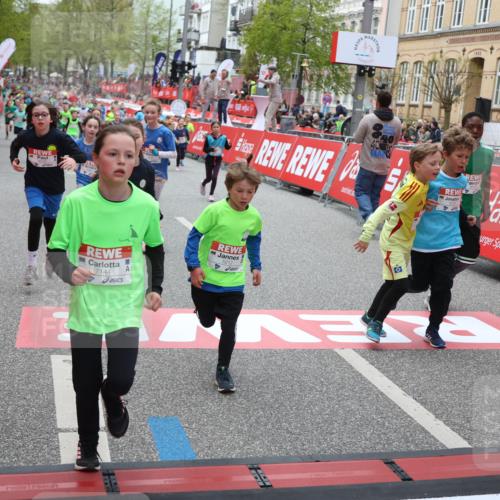 25.04.2026 - Das Zehntel Strokosch-Dieckow http://msf.ph/oto/9626261 25.04.2026 10:59:12 Ziel 5153, 5159, 5185, 5212, 5366, 5532, 5556, 5568, 5609, 5731, 5757, 5850, 5862, 6347, 6356, 6367, 6576, 6600, 6723, 6741, 6802, 6843, 6860, 7144, 7301, 7318, 7356, 7414, 7417, 7520, 7565, 7673, 7677 meine-sportfotos.de